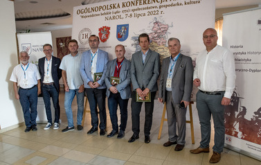 OG&Oacute;LNOPOLSKA KONFERENCJA NAUKOWA pt. "Wojew&oacute;dztwo bełskie (1462-1772); społeczeństwo,  gospodarka, kultura" 4