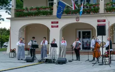 XXV Cesarsko-Kr&oacute;lewski Jarmark Galicyjski w Narolu - Dni Narola 2025 94