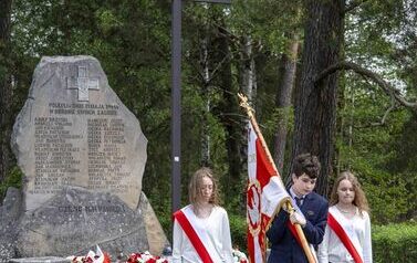 OBCHODY 82. ROCZNICY WALKI Z UPA W OBRONIE NAROLA I OKOLICZNYCH MIEJSCOWOŚCI 1