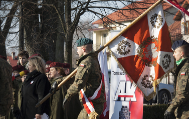 Wyprowadzenie sztandar&oacute;w