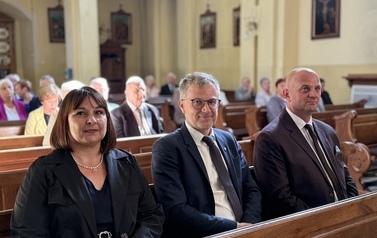 ZŁOTE GODY 100