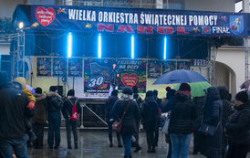 Występ uczni&oacute;w Szkoły Podstawowej w Narolu