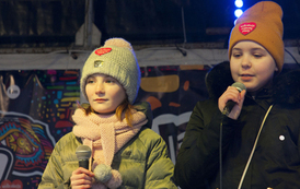 Występ uczni&oacute;w Szkoły Podstawowej w Narolu