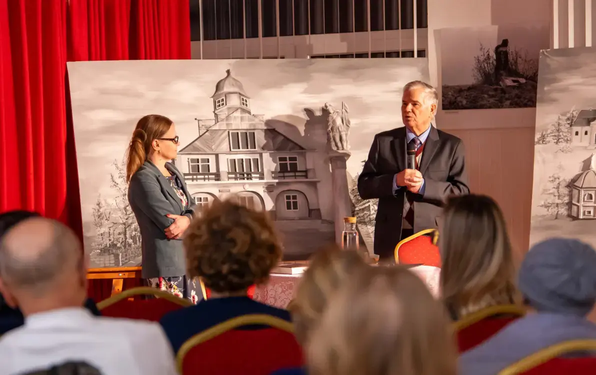 Spotkanie autorskie z prof. dr hab. Henrykiem Gmiterkiem