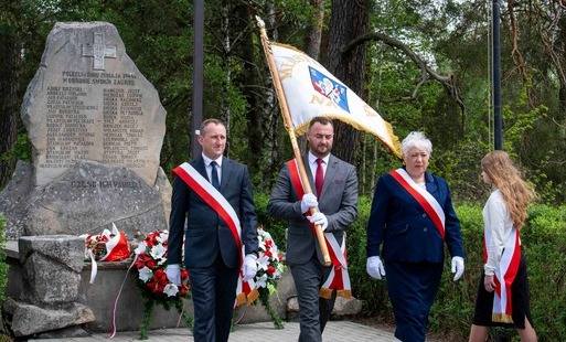 OBCHODY 82. ROCZNICY WALKI Z UPA W OBRONIE NAROLA I OKOLICZNYCH MIEJSCOWOŚCI